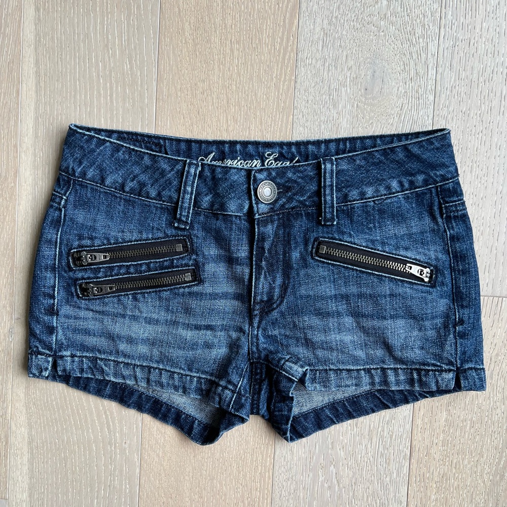 American Eagle Women's Blue Denim Shorts